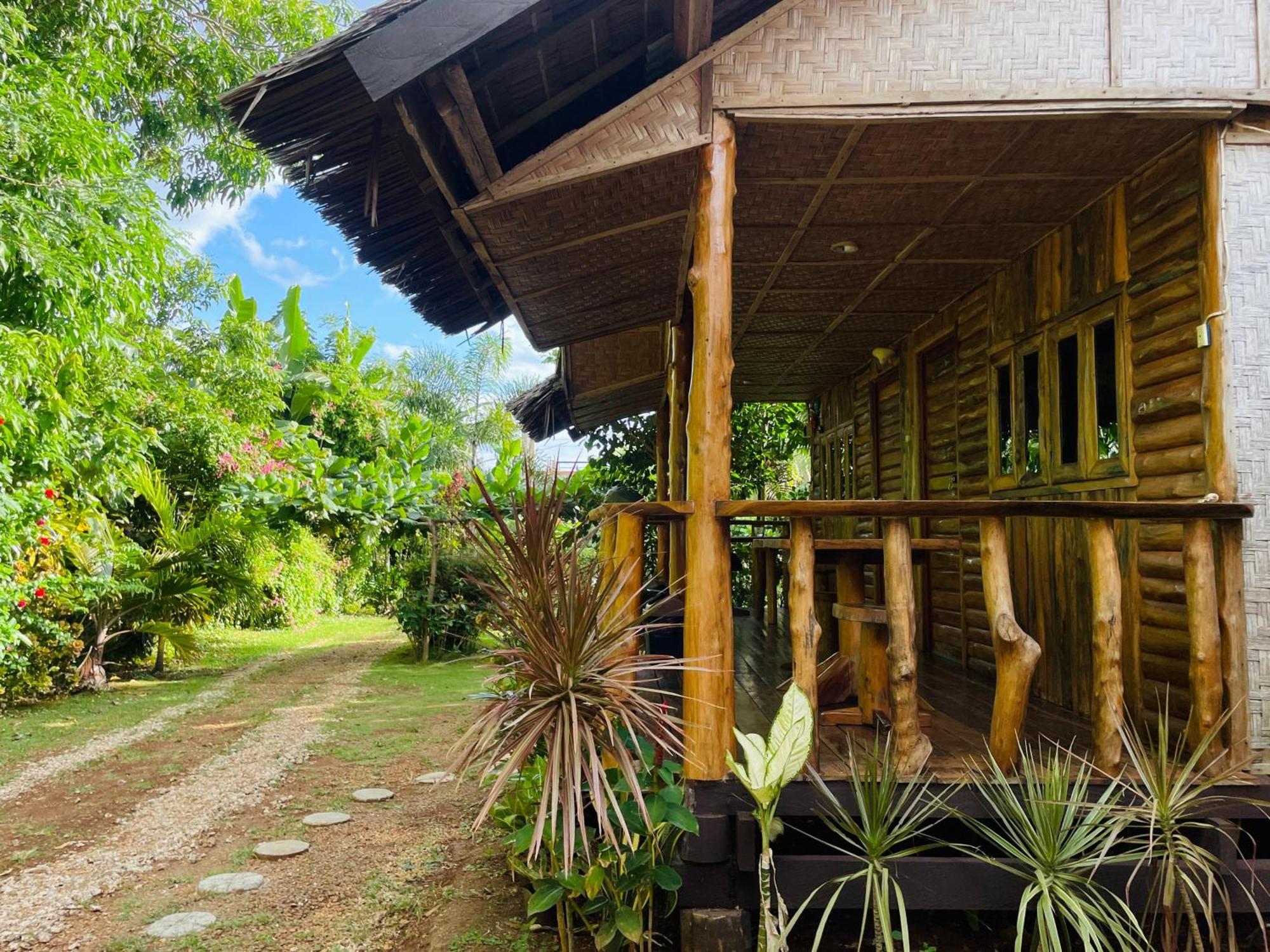 Travis Post Homestay Siquijor Oda fotoğraf